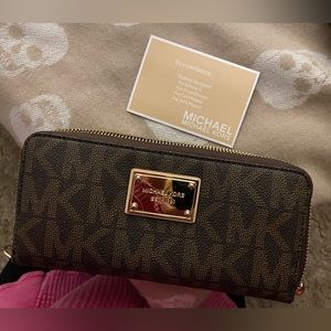 Brown Michael Kors MK Logo Continental Wallet